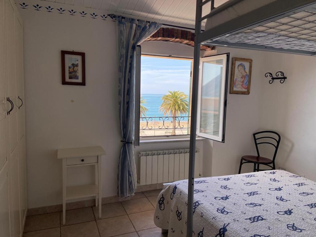 A Window To The Sea Apartment Riva Trigoso Exterior photo
